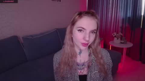 Snapshot of annetenet chatting on October 14, 2025, 7:09 am Annet online show from October 14, 2025, 7:09 am