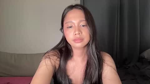 Annette 03 online show from October 17, 2025, 7:38 pm