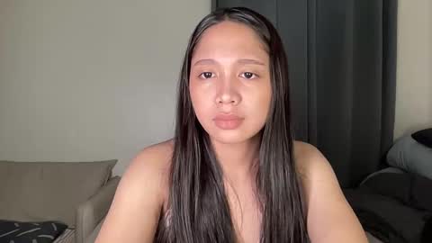 Annette 03 online show from November 12, 2025, 1:55 pm