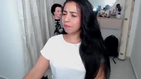 anngela online show from March 7, 2026, 2:41 am