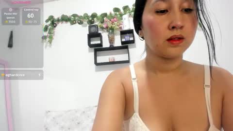   online show from October 22, 2025, 2:12 am