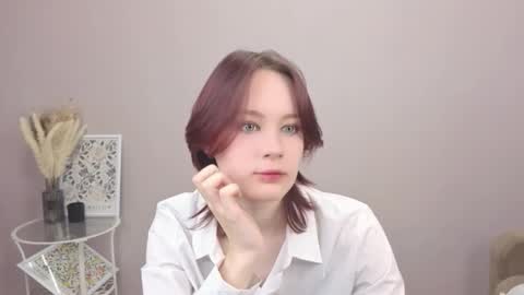 Anni online show from November 22, 2025, 12:26 pm