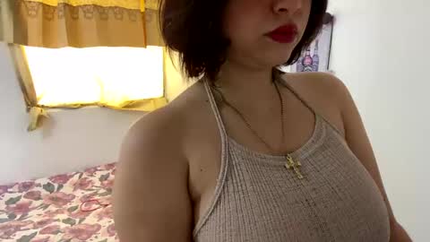 Snapshot of annie_catt_ chatting on December 16, 2024, 6:16 pm Annie online show from December 16, 2024, 6:16 pm