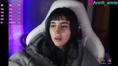 JEANNE no olvides seguirme dont forget follow me  uu online show from March 3, 2026, 12:50 am