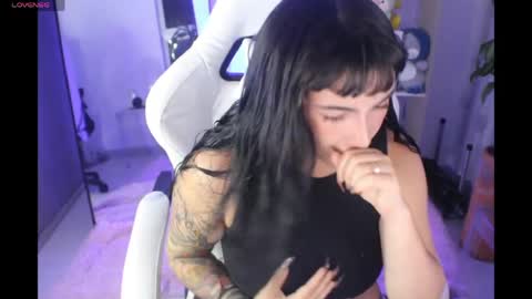JEANNE no olvides seguirme dont forget follow me  uu online show from June 7, 2026, 11:30 pm