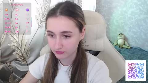 annieee_smith online show from March 27, 2026, 9:32 am