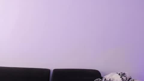 Annie  Alex online show from February 8, 2025, 5:39 pm