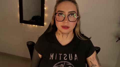 Annika online show from February 20, 2026, 1:33 pm