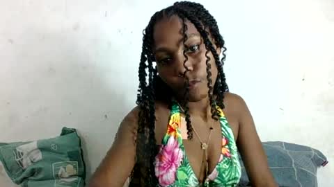 annistella online show from June 25, 2026, 4:22 pm