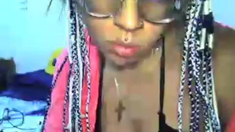 1AngiieMora999 online show from July 3, 2026, 2:29 am
