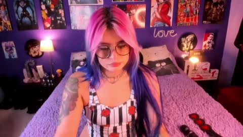 Snapshot of anny_cross chatting on September 16, 2025, 1:50 am      Paty     online show from September 16, 2025, 1:50 am