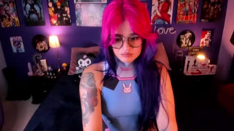 Snapshot of anny_cross chatting on October 8, 2025, 12:52 am      Paty     online show from October 8, 2025, 12:52 am