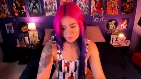 Snapshot of anny_cross chatting on October 15, 2025, 2:44 am      Paty     online show from October 15, 2025, 2:44 am