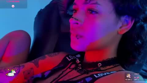 Snapshot of anny_kiitty_ chatting on July 7, 2026, 7:40 pm Anny online show from July 7, 2026, 7:40 pm