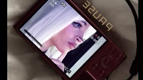 Snapshot of anny_kiitty_ chatting on July 21, 2026, 10:23 pm Anny online show from July 21, 2026, 10:23 pm