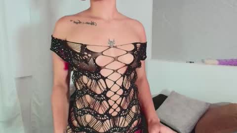 Snapshot of anny_mendez1 chatting on October 9, 2025, 4:32 am Anny online show from October 9, 2025, 4:32 am