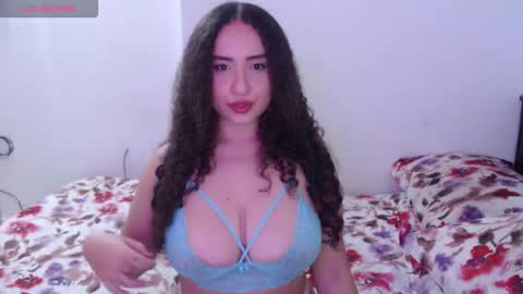 Anny  online show from February 28, 2026, 4:02 am