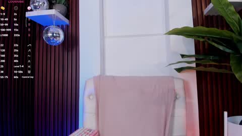 Ana online show from January 11, 2025, 5:40 pm