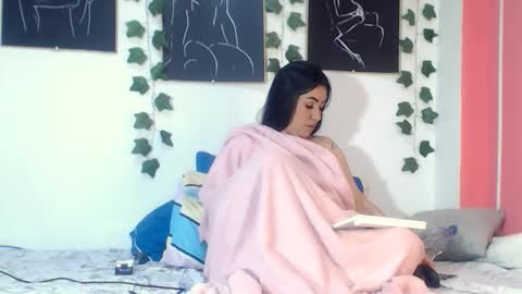    online show from October 28, 2025, 1:58 pm