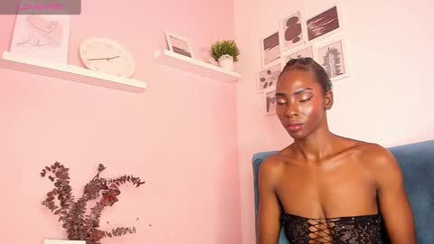 Anny  online show from December 19, 2024, 2:35 pm