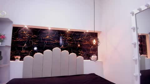 Anny online show from February 28, 2026, 1:39 am