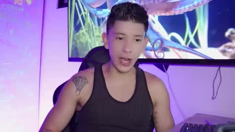 anonhungboy online show from November 4, 2025, 11:48 pm