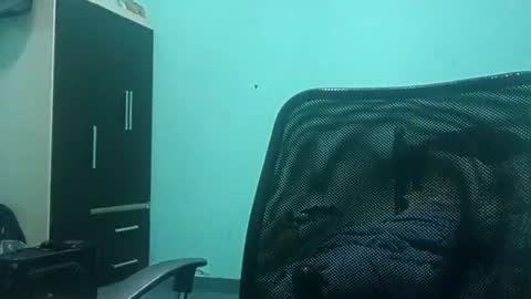 Snapshot of anonimo10s chatting on March 4, 2025, 7:19 am anonimo10s online show from March 4, 2025, 7:19 am