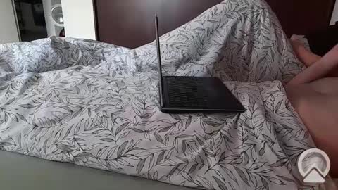 REAL FEEL 2024 online show from March 10, 2025, 5:33 am