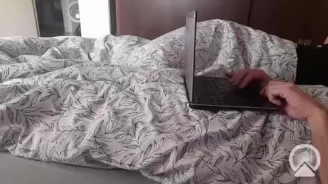 REAL FEEL 2024 online show from March 11, 2025, 5:49 am