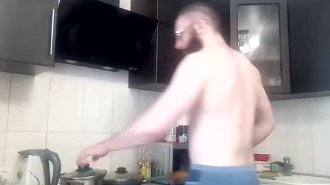 Ant online show from January 16, 2026, 9:35 am