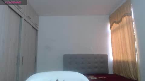 Anthonela Queen online show from October 5, 2025, 12:25 pm