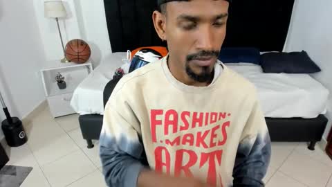       online show from October 3, 2025, 12:40 am