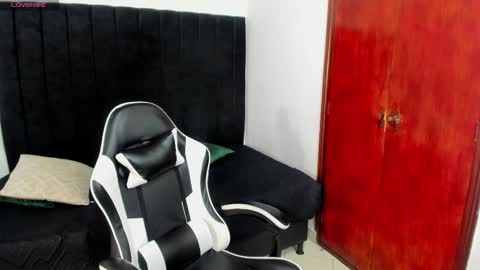       online show from December 20, 2025, 12:40 am