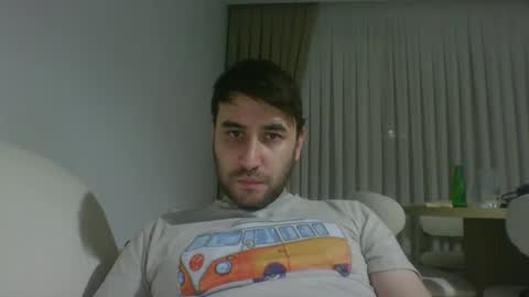 antilogos28 online show from September 13, 2025, 7:02 pm