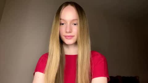 Snapshot of antionettepulgarin chatting on February 13, 2026, 3:19 pm Viktoria online show from February 13, 2026, 3:19 pm