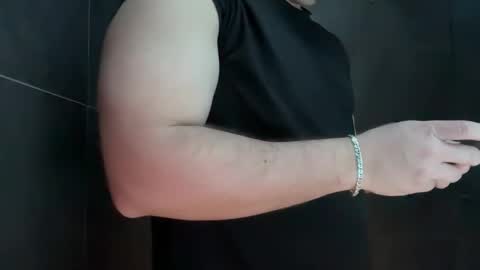 anton_smotri online show from May 4, 2026, 10:55 am