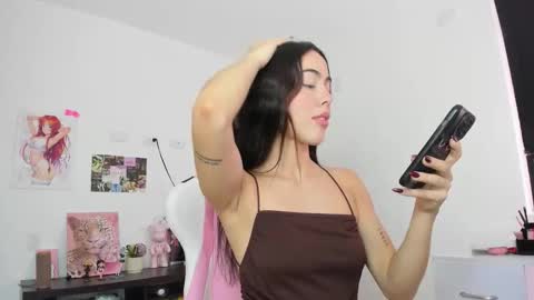 Antonella online show from February 4, 2026, 9:53 pm