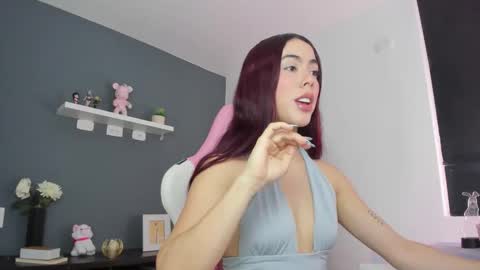 Antonella online show from May 14, 2026, 8:37 pm