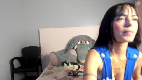 antonella bratzz online show from May 23, 2026, 10:25 pm