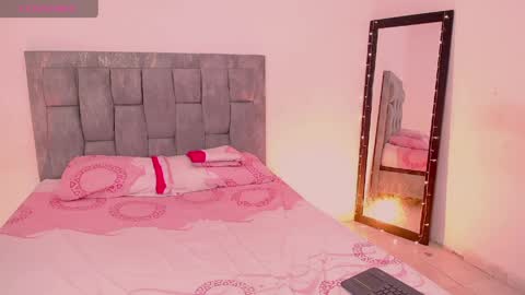 Antonella online show from March 12, 2026, 11:33 pm