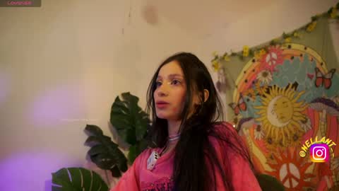 Nell. online show from May 11, 2026, 3:45 am