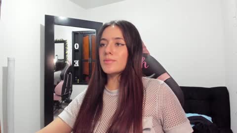 antonella  online show from January 28, 2025, 8:15 pm