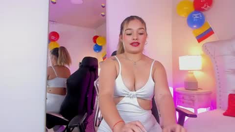 Snapshot of antonellamarchetti_ chatting on June 22, 2026, 12:46 pm Antonella online show from June 22, 2026, 12:46 pm