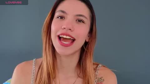 Antonella  online show from November 13, 2025, 2:16 pm