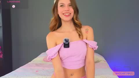 Snapshot of antonellarossii_ chatting on May 1, 2026, 2:54 pm Antonella online show from May 1, 2026, 2:54 pm