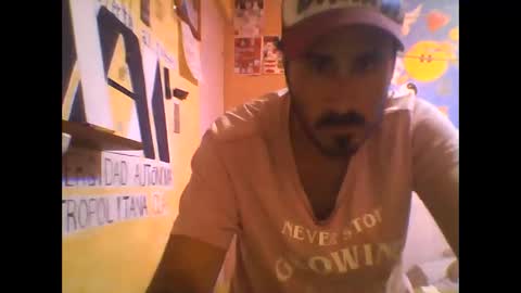 antoniiamaro online show from November 8, 2025, 7:52 am