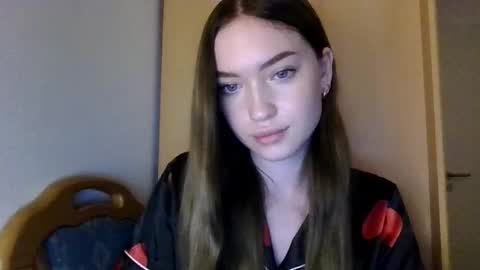 antonina25440 online show from October 17, 2025, 10:12 pm
