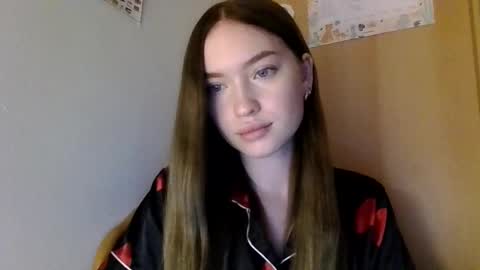antonina25440 online show from October 19, 2025, 8:53 pm