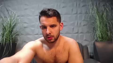 HI My name is Antonio online show from March 9, 2025, 9:03 pm