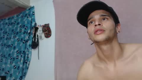 karol y antony online show from December 26, 2024, 2:01 am